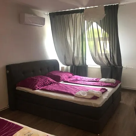 Bed & Breakfast Oazis Panzio
