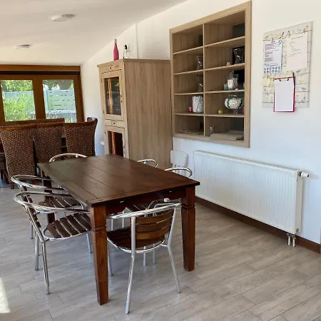 Oazis Panzio Bed & Breakfast 3*