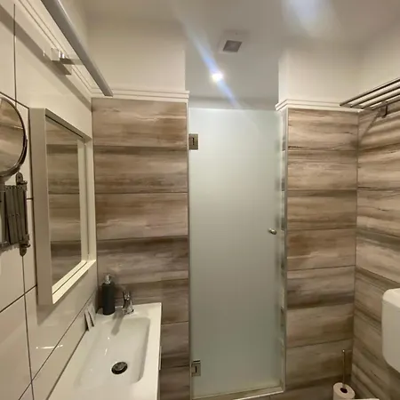Oazis Panzio 3*