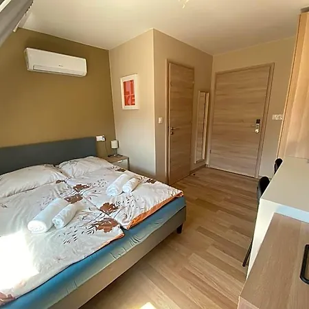 B&B Oazis Panzio 기에네스디아스